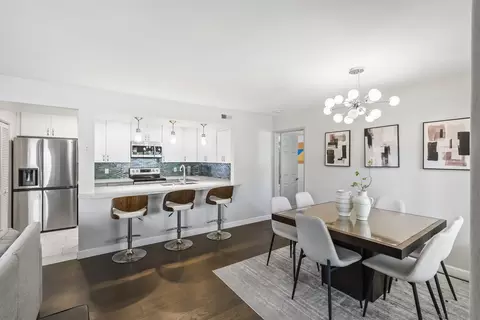 4080 Rosenda Ct #210, San Diego, CA 92122