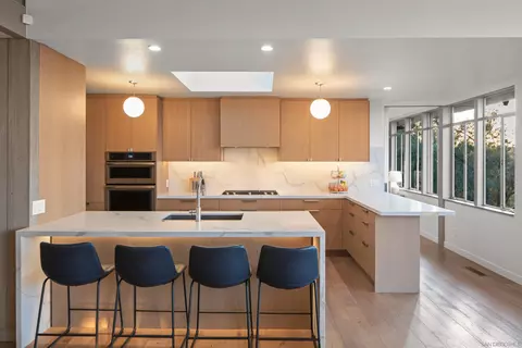 Kitchen - 10010 Shadow Rd, La Mesa, CA 91941 photo 1 of 5