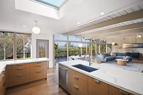 Kitchen - 10010 Shadow Rd, La Mesa, CA 91941 photo 3 of 5