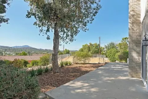 Exterior - 2080 Eula, El Cajon, CA 92019 photo 8 of 18