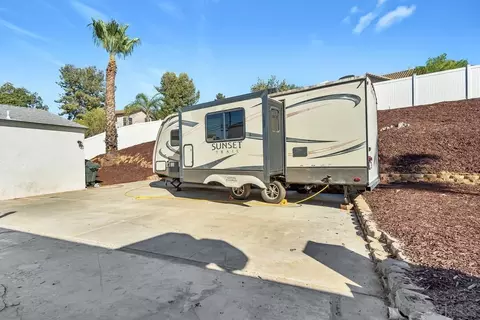 Exterior - 9039 Winter Gardens Blvd, Lakeside, CA 92040 photo 5 of 6