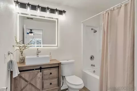 Bath - 9039 Winter Gardens Blvd, Lakeside, CA 92040 photo 1 of 2