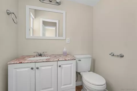Bath - 135 Cook St, Redlands, CA 92374 photo 2 of 6