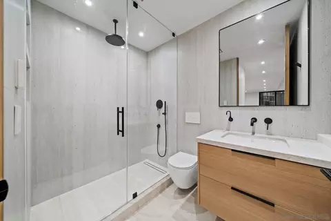 Bath - 7372-7376 Fay Ave, La Jolla, CA 92037 photo 4 of 6