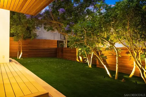 Exterior - 7372-7376 Fay Ave, La Jolla, CA 92037 photo 13 of 16