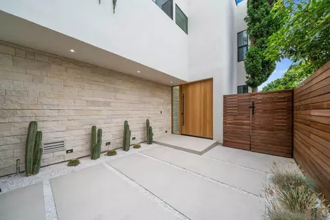 Exterior - 7372-7376 Fay Ave, La Jolla, CA 92037 photo 5 of 16