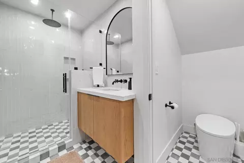 Bath - 7372-7376 Fay Ave, La Jolla, CA 92037 photo 5 of 6