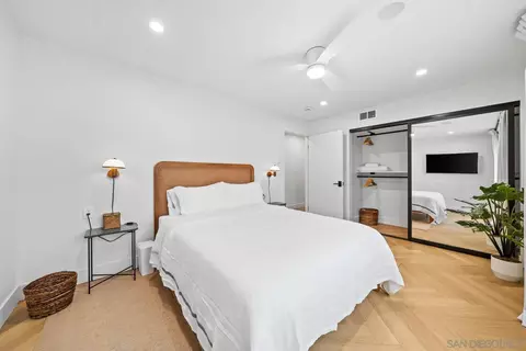 Bedroom - 7372-7376 Fay Ave, La Jolla, CA 92037 photo 10 of 12