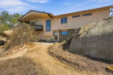 Exterior - 16541 Highland Valley Rd, Ramona, CA 92065 photo 11 of 13