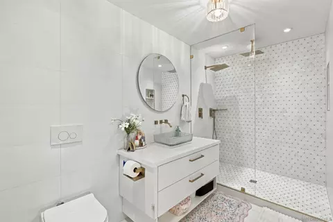 Bath - 1903 Dehesa, El Cajon, CA 92019 photo 5 of 6