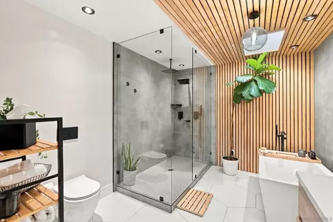 Bath - 1903 Dehesa, El Cajon, CA 92019 photo 1 of 6