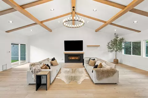 Living - 1903 Dehesa, El Cajon, CA 92019 photo 5 of 7
