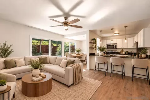 Living - 8743 Ildica St, Spring Valley, CA 91977 photo 2 of 3