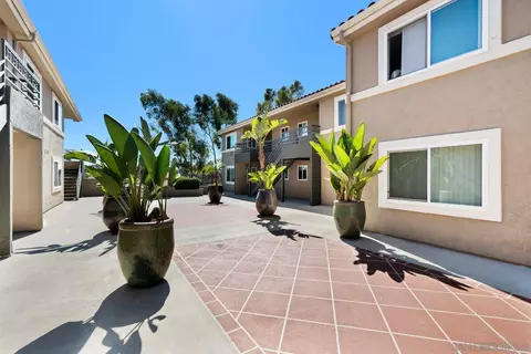 7405 Charmant Dr #2328, San Diego, CA 92122