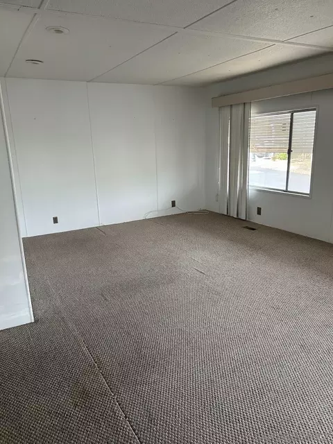 Living - 1501 Anza Ave #77, Vista, CA 92084 photo 2 of 2