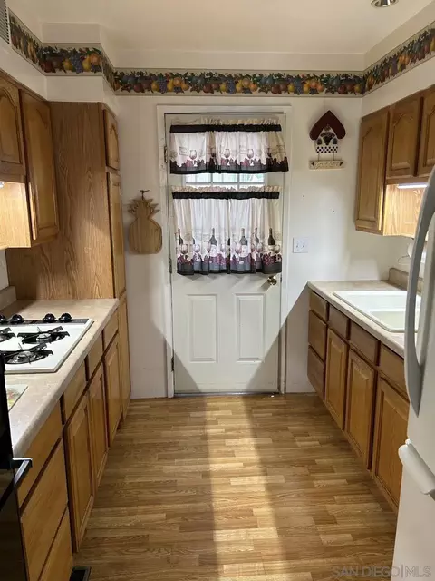 Kitchen - 1501 Anza Ave #77, Vista, CA 92084 photo 2 of 4