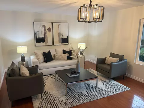 8353 Summerdale Rd #B, San Diego, CA 92126