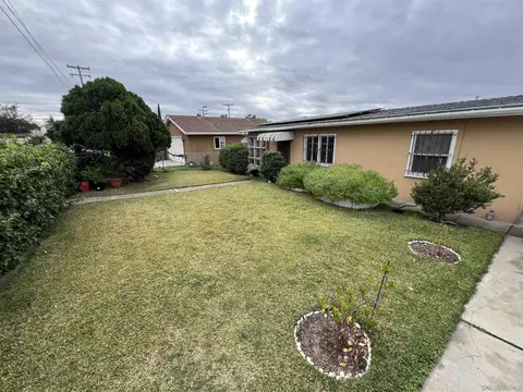 2452 Hardy Dr, Lemon Grove, CA 91945 photo 2