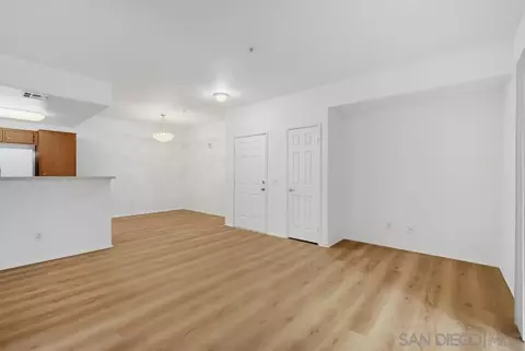 Living - 31389 Taylor Ln, Temecula, CA 92592 photo 6 of 7