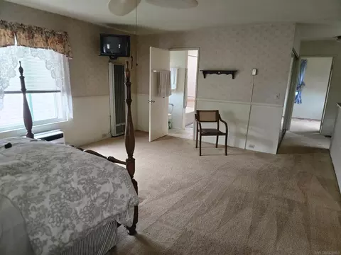 Bedroom - 127-131 J Ave, Coronado, CA 92118 photo 6 of 7