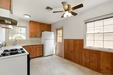Kitchen - 242 G, Coronado, CA 92118 photo 1 of 3