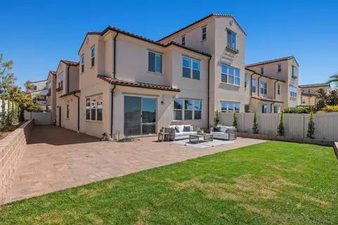16193 Veridian Cir, San Diego, CA 92127