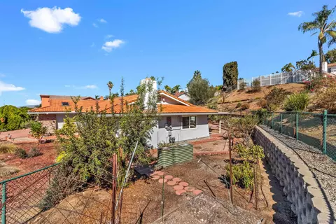 Exterior - 1721 Cono Dr, El Cajon, CA 92020 photo 3 of 6