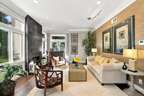 5330 Renaissance Ave, San Diego, CA 92122