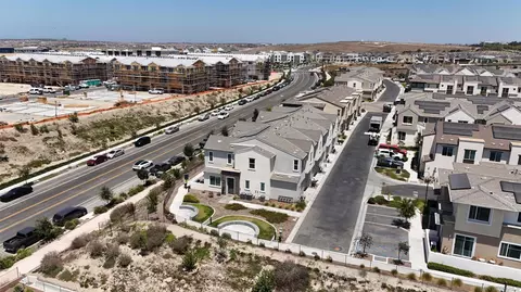 View/Area - 2044 Bluestone Cir, Chula Vista, CA 91913 photo 12 of 14