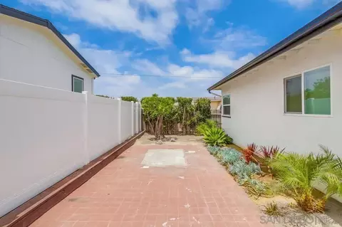 Exterior - 4026 Charles St, La Mesa, CA 91941 photo 6 of 16