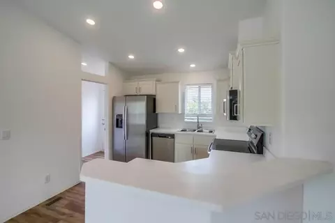 Kitchen - 4026 Charles St, La Mesa, CA 91941 photo 12 of 13