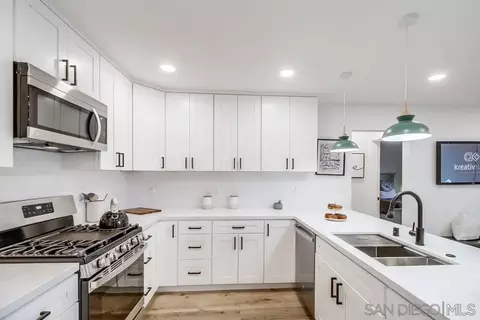 Kitchen - 4026 Charles St, La Mesa, CA 91941 photo 7 of 13