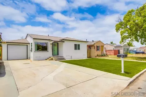 Exterior - 4026 Charles St, La Mesa, CA 91941 photo 3 of 16