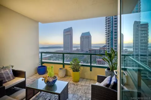 510 1st Ave #1605, San Diego, CA 92101