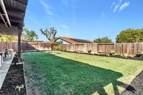 Exterior - 377 N Willowspring Dr, Encinitas, CA 92024 photo 11 of 16