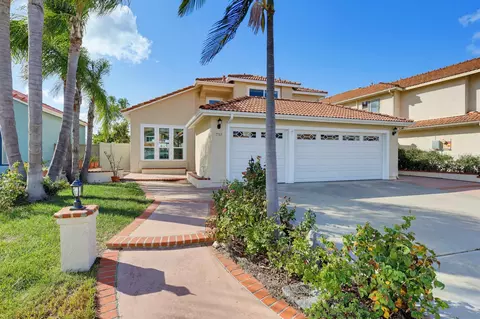 7753 Roan Rd, San Diego, CA 92129