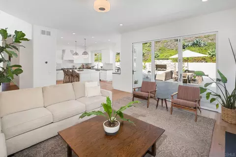 Living - 2898 Corte Morera, Carlsbad, CA 92009 photo 4 of 4