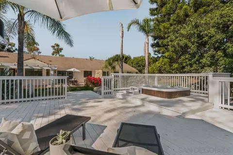 Exterior - 1451 Ventana Dr, Escondido, CA 92029 photo 9 of 14