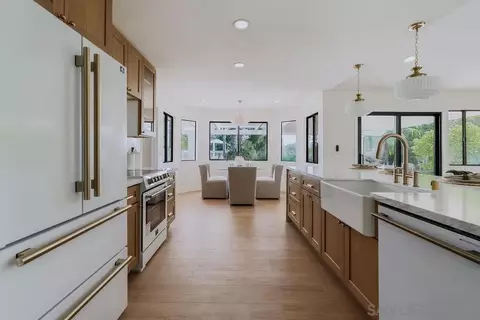 Kitchen - 1451 Ventana Dr, Escondido, CA 92029 photo 5 of 5