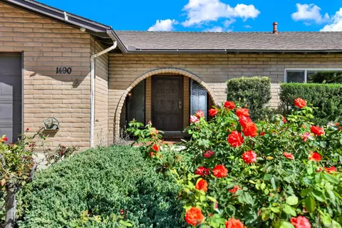 1490 Swallow Dr, El Cajon, CA 92020 photo 2