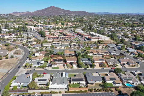 View/Area - 7906 Anders Cir, La Mesa, CA 91942 photo 9 of 10