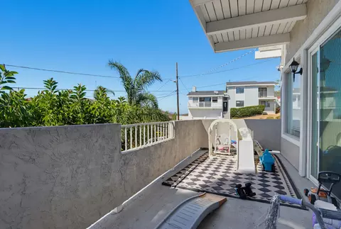 Exterior - 9811 Eucalyptus St, Spring Valley, CA 91977 photo 7 of 22