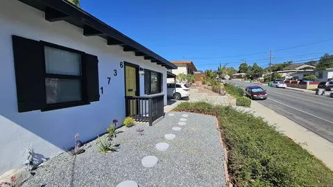 1736 Gateway, San Diego, CA 92105