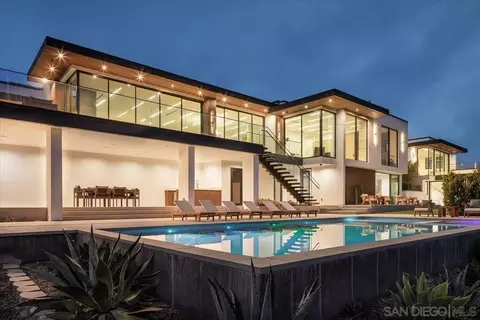 Exterior - 29623 Cuthbert Rd, Malibu, CA 90265 photo 2 of 18