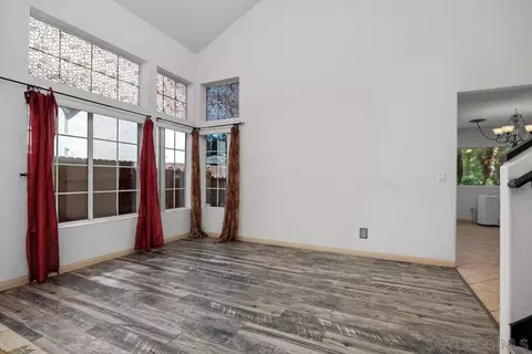Living - 950 Tempera Ct, Oceanside, CA 92057 photo 3 of 5