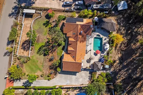 View/Area - 25790 Forest Dr, Escondido, CA 92026 photo 2 of 4