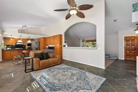 Entry Way - 25790 Forest Dr, Escondido, CA 92026 photo 2 of 2