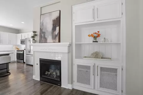 Entry Way - 44745 Vail Oak Rd, Temecula, CA 92592 photo 4 of 5