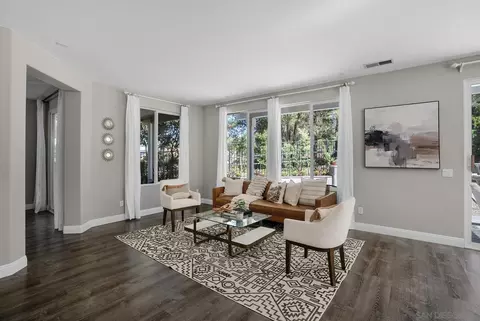 Living - 44745 Vail Oak Rd, Temecula, CA 92592 photo 3 of 3