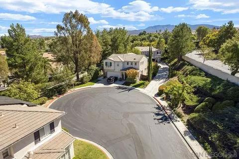 View/Area - 44745 Vail Oak Rd, Temecula, CA 92592 photo 1 of 5